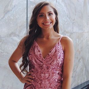 Meet your Posher, Ariel